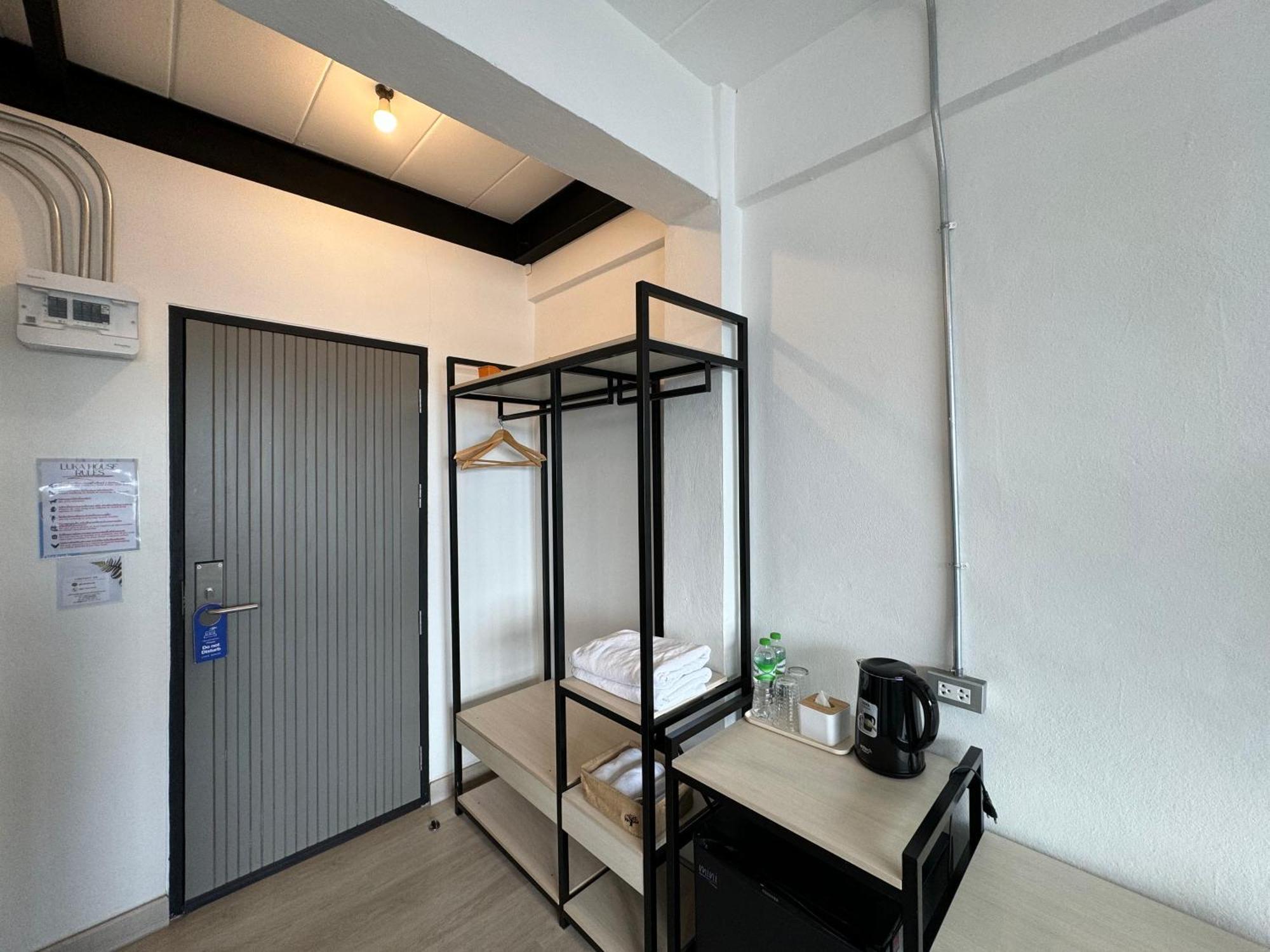 Luka House Hotel Ban Lam Luk Ka Ngoại thất bức ảnh