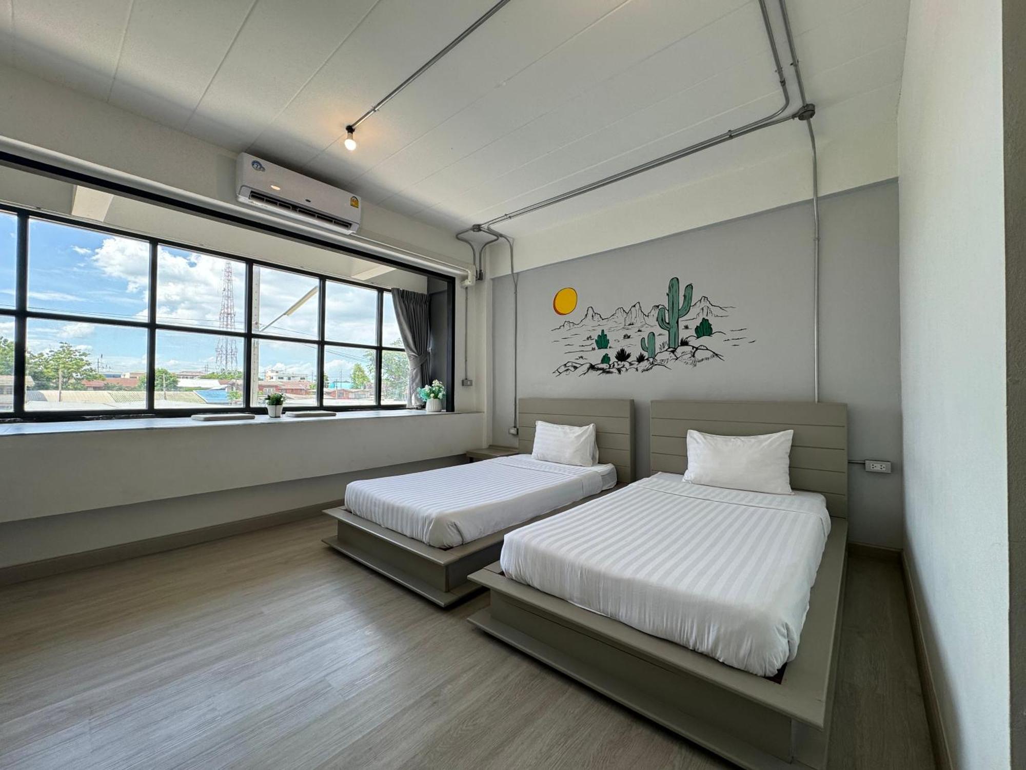 Luka House Hotel Ban Lam Luk Ka Ngoại thất bức ảnh